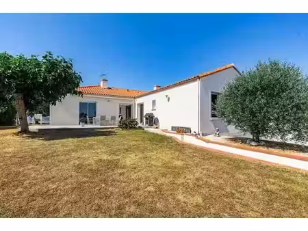 maison de luxe de 6 pièces en vente à vallet  pays de la loire