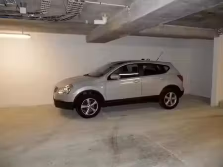 location parking 12 m² à massy (91300)  60 €