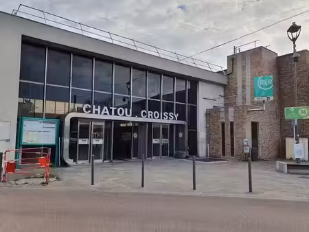 location parking à chatou (78400)  150 €