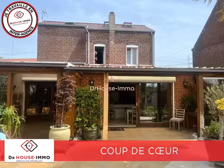 maison individuelle - 145 m² - 3 chambres - terrain de 1 800 m² - garage  carport et dépen