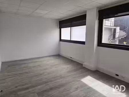 location locaux professionnels 0 pièces 19 m² à buros (64160)  475 €