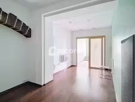 location locaux professionnels 3 pièces 46 m² à epinal (88000)  600 €