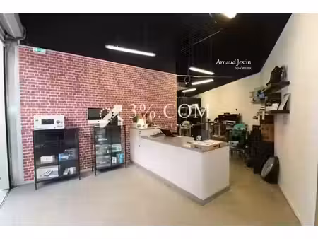location locaux professionnels 0 pièces 67.26 m² à bruz (35170)  1 400 €