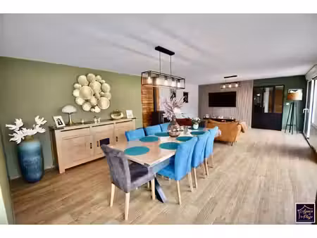 achat maison 8 pièces 185m²