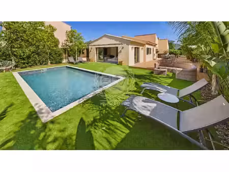 villa à plan de la tour