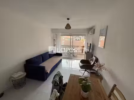 saint raphael centre ville location t2 meuble garage