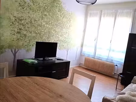 appartement - 2ème étage - 73 67 m2 - 4 pièces - meublé