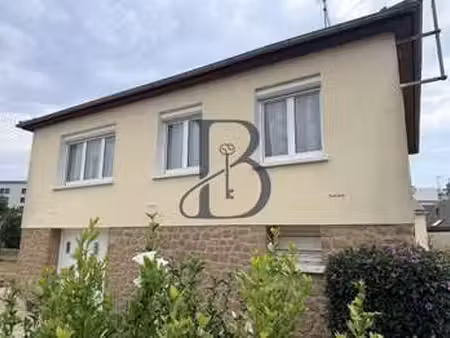 vente maison à granville (50400) : à vendre / 64m² granville