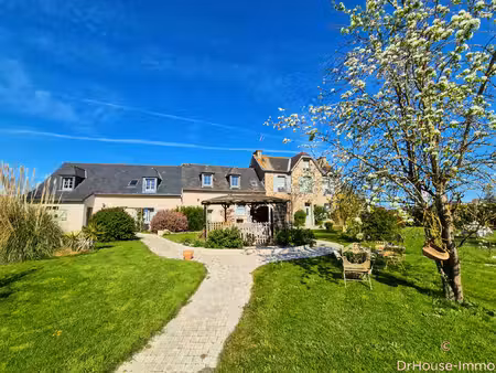 majestueuse demeure de 9 pièces avec 6 suites  jardin & dépendance