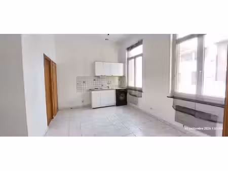 location appartement 2 pièces 30m² cambrai 59400