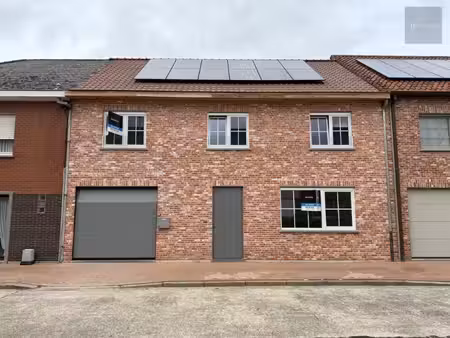 huis te koop in wielsbeke met 4 slaapkamers
