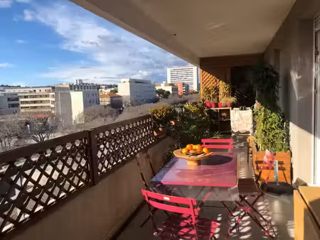 location appartement 3 pièces 62m2 nîmes 30000 - 833 € - surface privée