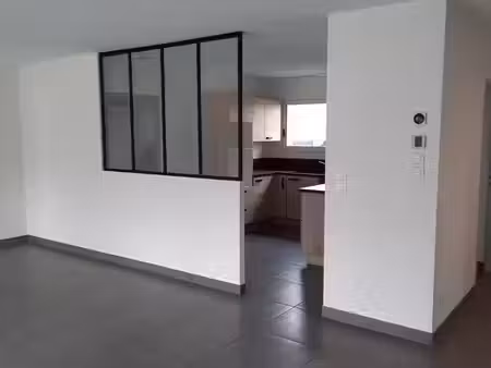 location maison 4 pièces 132m2 candresse 40180 - - surface privée
