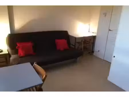 location - appartement 1 pièces 21 m