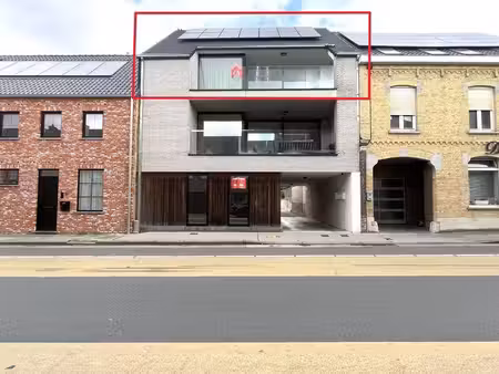 zonnebeke – instapklaar nieuwbouwappartement met terras en private parkeerplaats nabij het