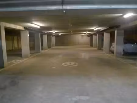 wil je kopen of verkopen? bij vastgoed vandille begeleiden we je deskundig en resultaatger