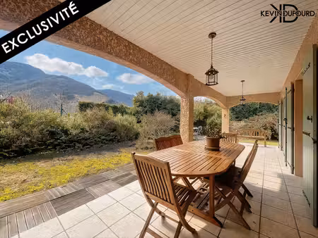 maison de 140 m² sur un terrain de 1 350 m² à thueyts