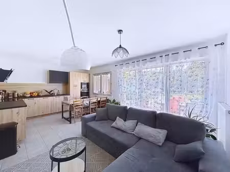 merville - maison t4 de 88 m² avec jardin  garage et parking
