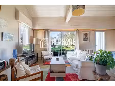 maison familiale à pornic t5 - 4ch - de 97 m² - véranda de14 m² (111 m² au total)  grand..