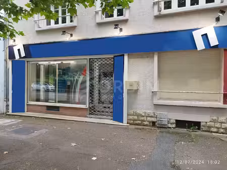 auxerre - 29 av gambetta - secteur gare sncf - local vendu occupe - 54m² + caves