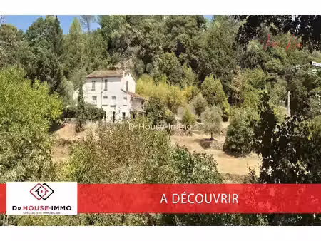 propriété mas en pierre sur terrain 8700 m² constructible