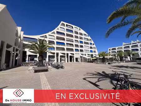 mur commerciaux avec appartement  libre de tout occupant