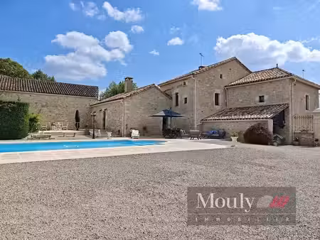 vente propriété 5 pièces 180 m² à sauzet (46140)  538 000 €