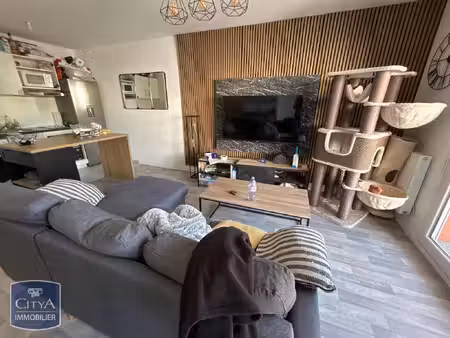 location appartement 2 pièces 44m² emerainville 77184