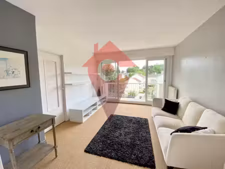 location appartement 3 pièces 65m² orgeval 78630