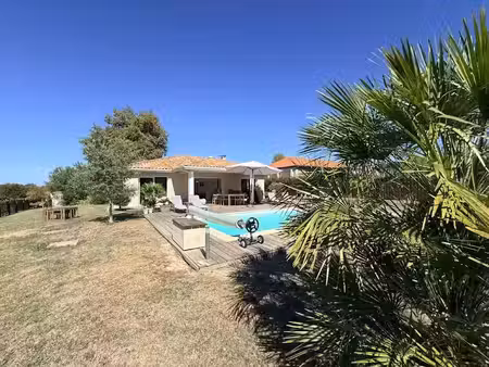 vente maison 5 pièces 136 m² à aire-sur-l'adour (40800)  347 000 €