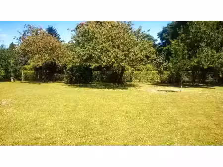 vente terrain 380 m² castres-gironde (33640)