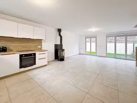 location maison 3 pièces  71.93m²  oinville
