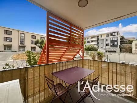 location appartement 2 pièces  41.00m²  la ciotat