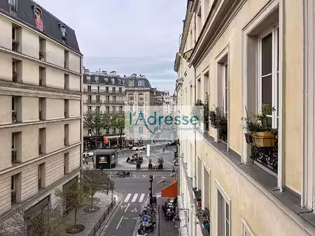 location appartement 1 pièce  30.59m²  paris 03