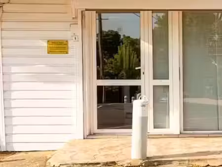 vente locaux professionnels à la riviere (97421)  78 000 €