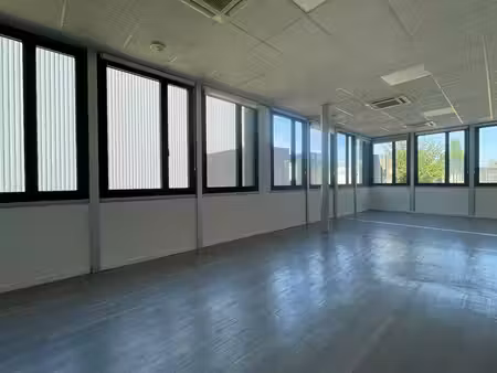 location bureaux le havre 76600 78m²