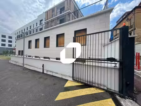 location bureaux vanves 92170 285m²