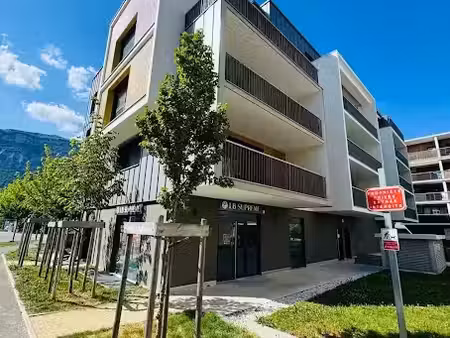 vente locaux professionnels 0 pièces 62 m² à crolles (38920)  175 000 €
