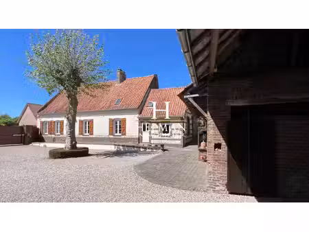 fermette de charme sur 7.665 m² avec dépendances