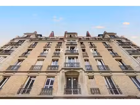location bureaux paris 75003 145m²