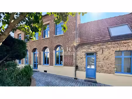 superbe maison bourgeoise individuelle rénovée avec jardin pay