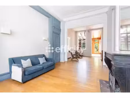 maison 11 pièces - 290 m²