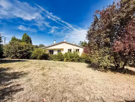 vente maison 5 pièces 106 m² auch (32000)