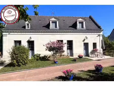 longère de caractère - 162 m² - terrain de 1 670 m² entièrement clos de murs en pierre - l