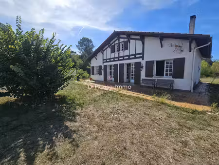 morcenx-la-nouvelle  maison landaise  4 chambres sur terrain 1568m².