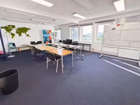 location bureau 325 m² à saran (45770)