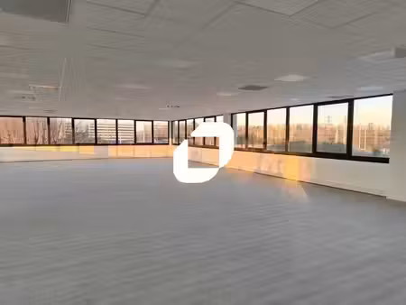 location bureaux gennevilliers 92230 291m² à 2348m²