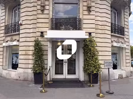 location commerce paris 75116 373m²