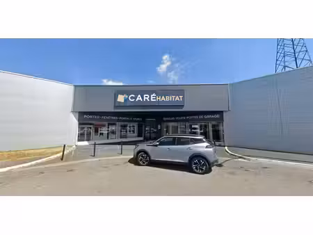 location commerce corbeil essonnes 91100 448m²