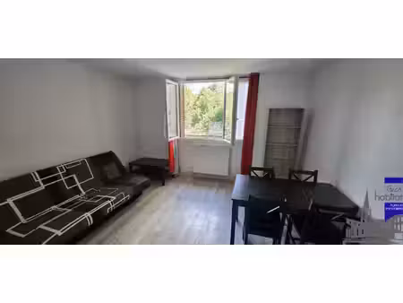 location appartement 2 pièces 38m² tulle 19000
